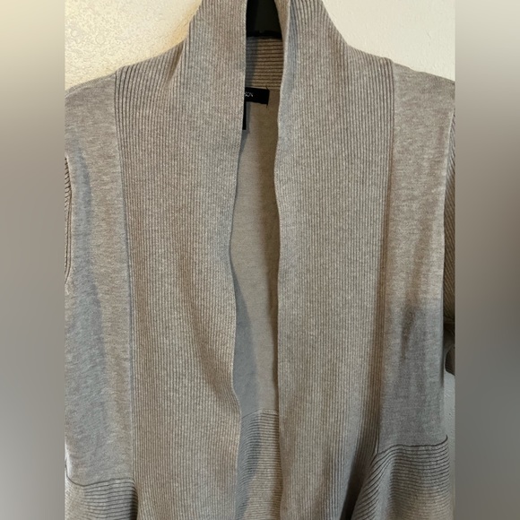 🧡10 for $20🧡89th & Madison Tan colored Short Sleeve Sweater| size XL - Picture 10 of 11